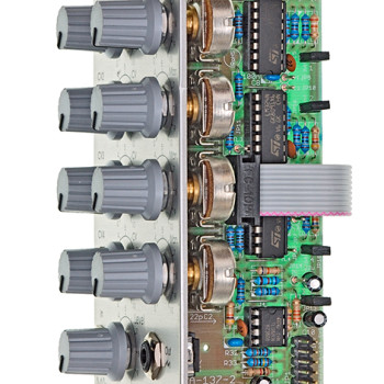 Doepfer A-137-2 Wave Multiplier 2