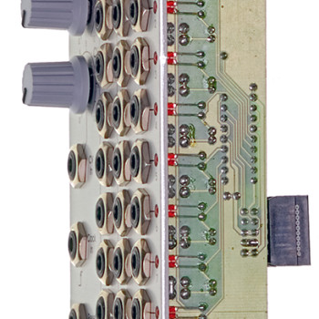 Doepfer A-152 Voltage Addressed Track&Hold / Analog Shift Register (ASR)/ Octal Switch (Multiplexer)