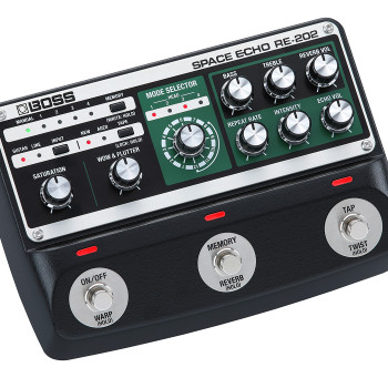 Boss RE-202 Space Echo Delay/Reverb