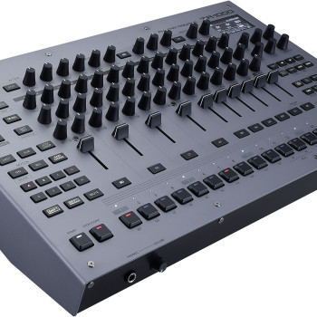 Roland TR-1000