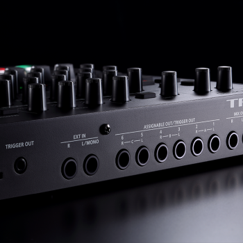 Roland TR-8S Rhythm Performer Drum Machine