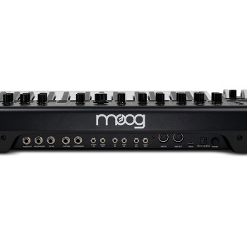 Moog Messenger